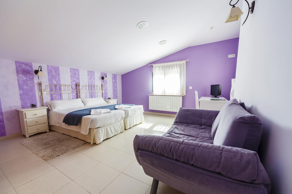 Hotel Rural La Consulta De Isar Εξωτερικό φωτογραφία
