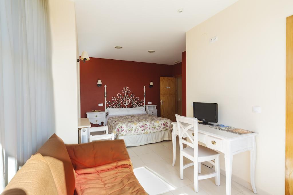 Hotel Rural La Consulta De Isar Εξωτερικό φωτογραφία