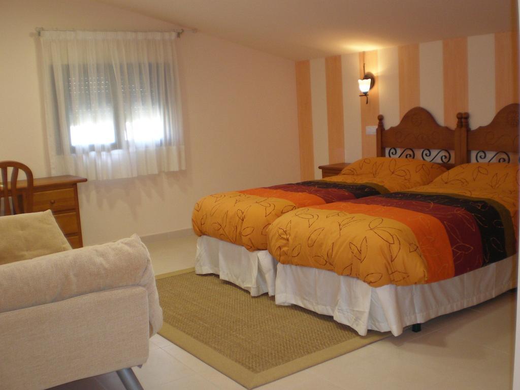 Hotel Rural La Consulta De Isar Δωμάτιο φωτογραφία